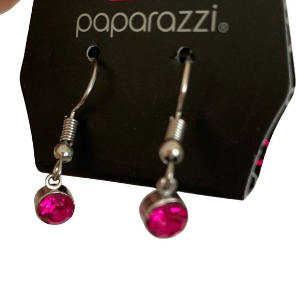 Paparazzi Jewelry Silver Tone Necklace & Earrings with Pink Rhinestones - Picture 6 of 7